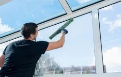 Logo - Diamond Cleaning Services