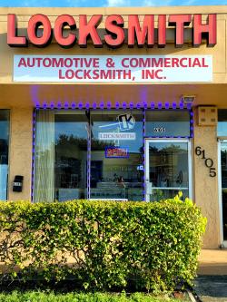 Logo - Automotive and Commercial Locksmith